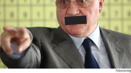 Repunere din șase metri, degajează Mitică!** "Mi-am luat destulă..." Limbajul folosit de Dragomir într-o conferință de presă televizată: