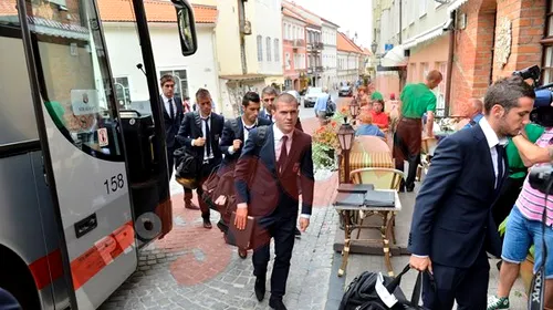 FOTO Steaua a tulburat liniștea din Vilnius!** Roș-albaștrii au fost primiți ca marile echipe de către lituanieni