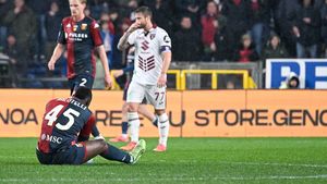 „Am jucat atât de mult la casino”. Fotbalistul căruia i s-a spus „Pele cel alb” îl face praf pe starul lui Dan Şucu: „E un diletant”