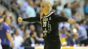 Sezonul jucat în 15 secunde! SCM Craiova a terminat pe locul 2 în Liga Națională, după ce a fost salvată de aceeași fabuloasă Yuliya Dumanska. Formația din Bănie se poate gândi acum la Liga Campionilor
