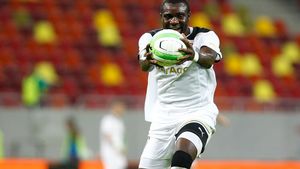 Lumea lui Tembo se face praf: "Sunt agresat fizic și mental!" După separarea de Astra, divorțează și de soție