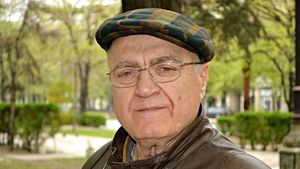 Klaus Iohannis, gest pentru legenda Stelei. Președintele României l-a decorat post-mortem pe Cornel Oțelea