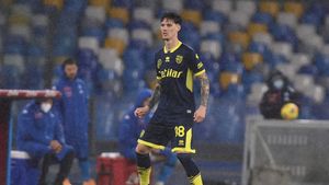 Giovanni Becali, gest superb pentru Dennis Man! Cum îl ajută pe internaționalul român să se acomodeze la Parma