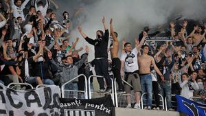 Dezvăluiri incendiare despre situația de la Cluj:** "'U' se ridică doar cât i se permite! Toți sunt controlați de un singur om! Nu pot să poarte un război cu el"