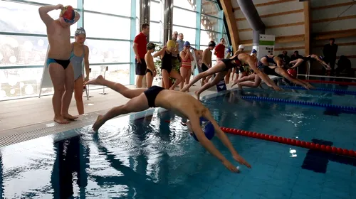 Clubul Steaua oferă cursuri de inițiere de înot în Bazinul din Bulevardul Ghencea