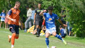 „Creierul” transferat de Gică Hagi, lăudat de fostul său antrenor! „Regele” a făcut o achiziție de top: „E tehnic și are viziunea jocului”