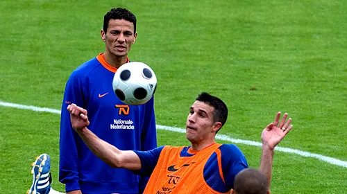 Van Persie a revenit la antrenamentele Olandei