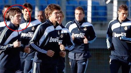 FOTO | S-a antrenat alături de Ronaldo și Kaka și până în vara lui 2016 a jucat în România. Îl recunoști? :)