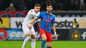 „Bine că n-a venit Louis Munteanu la mine. Dacă stătea la pomană, îl treceam pe bancă”. Gigi Becali a găsit „motivul” pentru care transferul la FCSB al atacantului nu ar fi fost unul de top