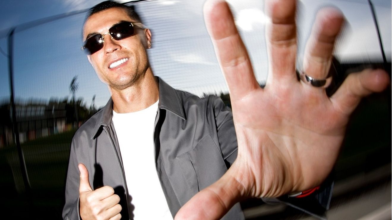 Cum a ratat un român afacerea vieții cu Cristiano Ronaldo: „A cerut o sumă de bani”