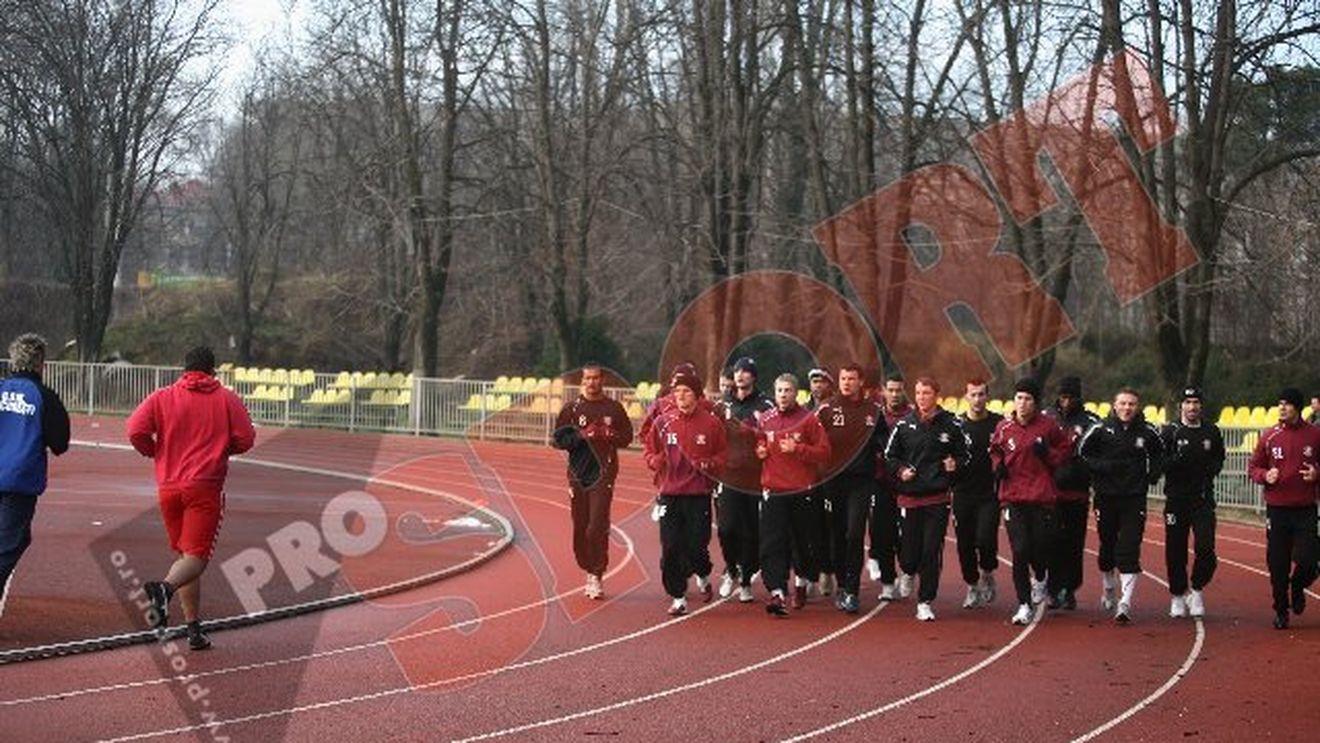 EXCLUSIV Tensiuni la Rapid!** Vezi ce a făcut Dinu "Vamă" de i-a determinat pe rapidiști să refuze cantonamentul!