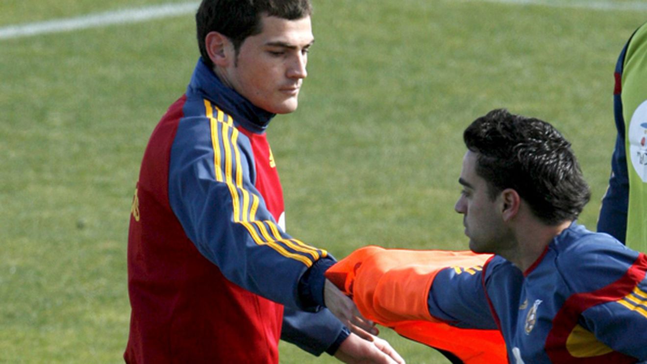 Pace la cel mai înalt nivel!** Ce PACT au făcut căpitanii Casillas și Xavi