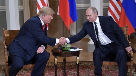 Milionarul român care a făcut chermeze cu cei mai bogați oligarhi ai Rusiei și ai Ucrainei, Abramovich și Ahmetov, știe cum se face pacea între Putin și Trump: „Trebuie să ia ceva, nu tot”