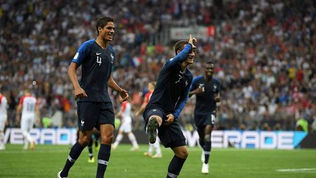 LIVE BLOG CM 2018 | Franța e noua campioana mondială! "Cocoșii" au câștigat cu 4-2 în fața Croației, după o finală dominată de la început până la final