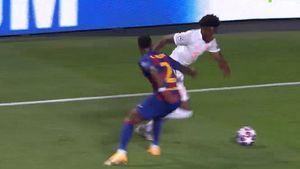 Barcelona nu a trăit așa coșmar în întreaga istorie! Kimmich a marcat golul 5, dar Alphonso Davies a fost eroul fazei. Cum l-a umilit pe Semedo | VIDEO