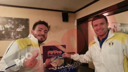 Fotbaliștii români au "ghicit" în totalitate echipa anului 2012!** Cum au votat jucătorii din Liga 1 în ancheta FIFA: