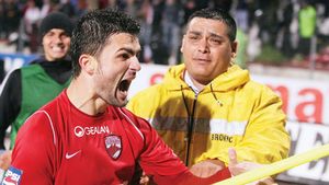 EXCLUSIV - Dinamo readuce la club unul dintre cei mai iubiți jucători din ultimul timp. "Mitraliera" Bratu a recunoscut că își va pune costumul 
