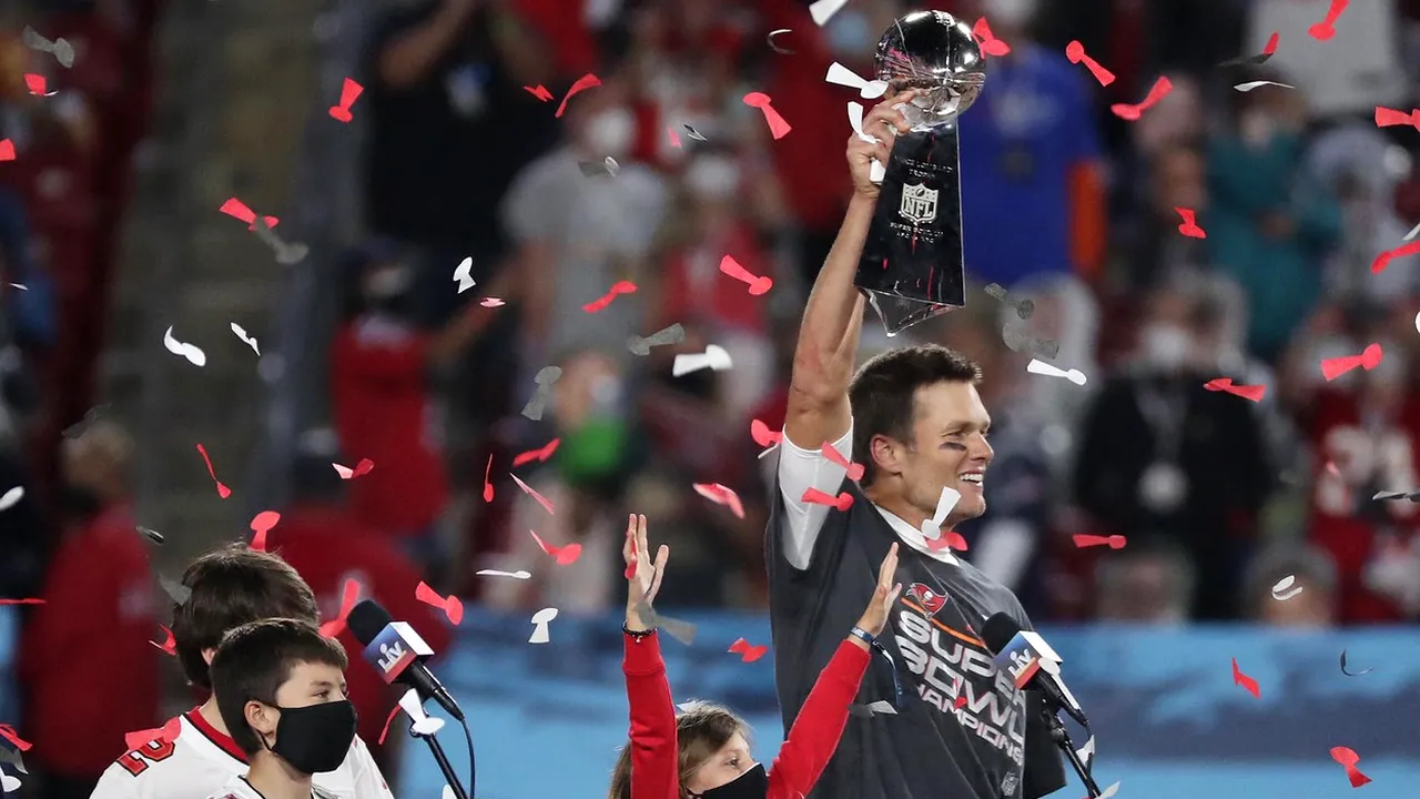 Super Bowl 2021: Tom Brady a intrat în istorie! Are mai multe trofee decât oricare franciză din NFL