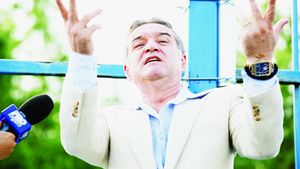 ALARMĂ‚!** Fotbalul din Liga 1, în faliment! Riscul dispariției unor grupări e tot mai mare! VEZI CULISELE