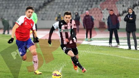 Administratorul Cluj Arena îi răspunde lui Ogăraru: "Nicăieri în Europa gazonul n-ar fi fost mai bun, la cât a plouat. E cel mai performant din Europa"