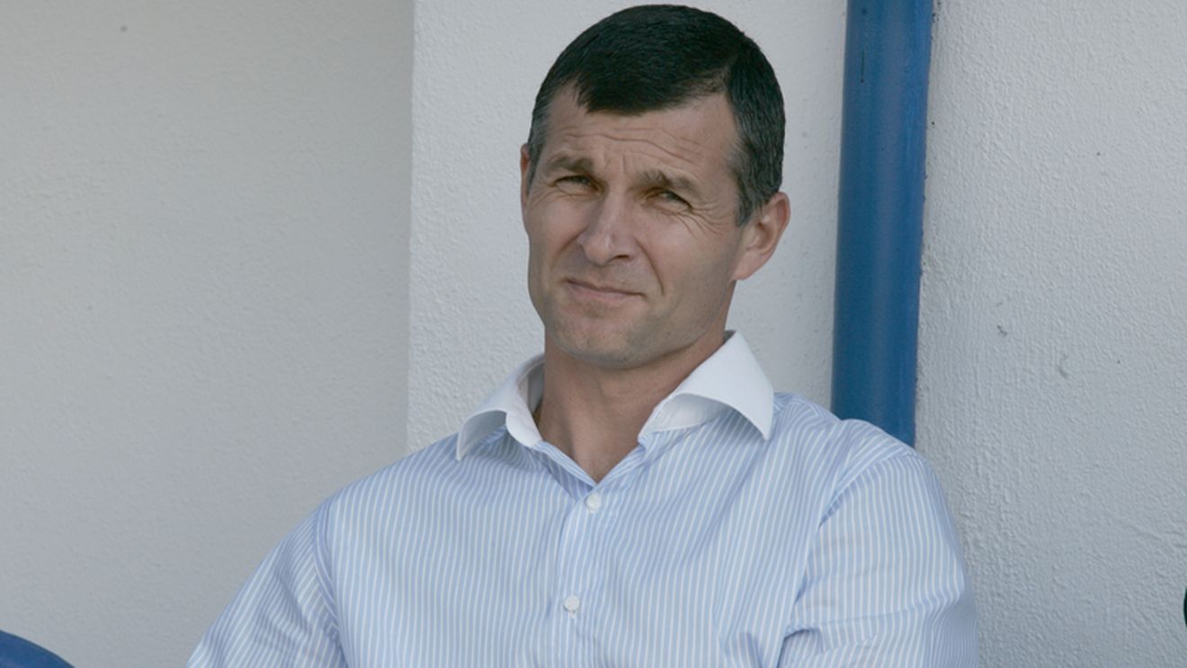 Sabău va antrena Bistrița gratis!**