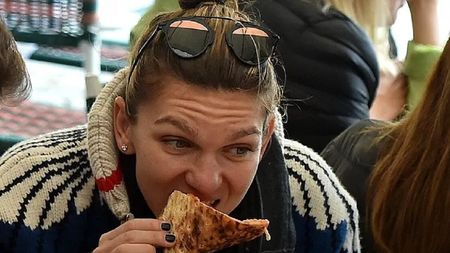 „Era pe masă! Bufet suedez!" I s-a dat Simonei Halep mâncare contaminată în restaurantul de la US Open!? Am aflat răspunsul în controversa anului din tenis | EXCLUSIV