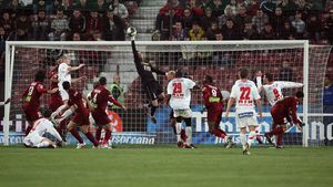 Temeri pentru "câini" înainte de derby-ul cu CFR!** Arbitru de coșmar și un complex vechi de 37 de ani