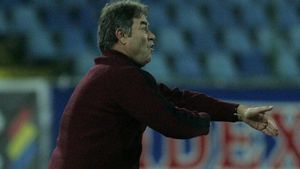 Sinuciderea lui Ștefănescu a lăsat în urmă regrete enorme. Sichitiu și Dinu și-au exprimat condoleanțele pentru familia fostului internațional