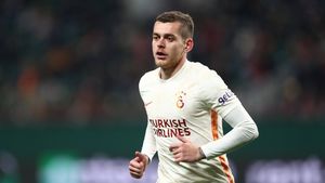 Două echipe din Serie A îl vor pe Alex Cicâldău! Mijlocașul român, pe urmele lui Adrian Mutu sau Bogdan Lobonț
