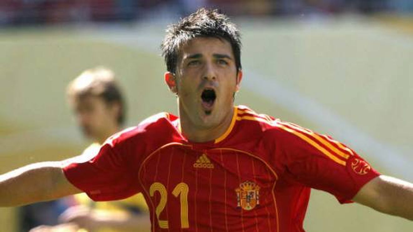 Liverpool mută:** Pleacă Alonso, vin Aquilani și Villa!