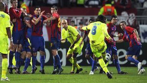 Ți-l mai amintești pe "lunetistul" Juninho? Brazilianul revine la Olympique Lyon, dar nu va mai executa lovituri libere. Cu ce se va ocupa fostul mijlocaș 