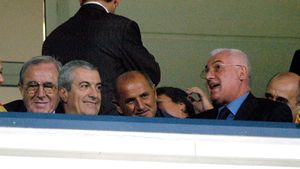 Dezvăluirile care zguduie Rapidul: „S-a ajuns ca fotbaliștii să joace împotriva patronului pus de sistem și adus de Mitică Dragomir!”. EXCLUSIV