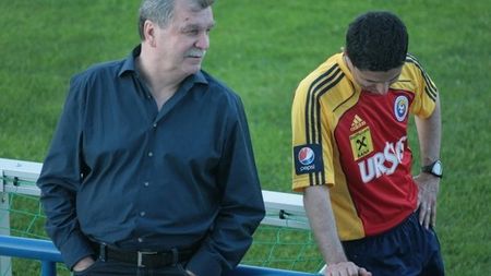 Dinu Gheorghe: "Ne batem la titlu!"** VEZI situația jucătorilor și transferurile Rapidului