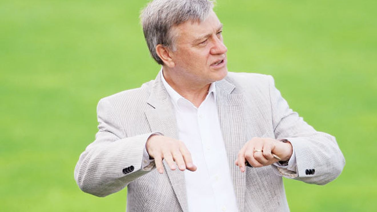 Arbitrii, acasă la "Nașu"!