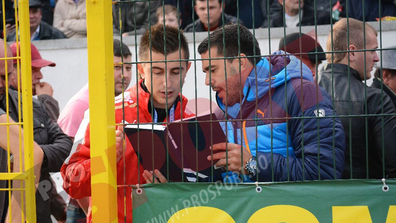 Arbitrii, luați iar la țintă de Contra: "Nu suntem respectați!" Ce acuză antrenorul Petrolului după victoria de la Botoșani