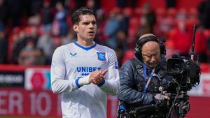 Ianis Hagi s-a dus la Sky Sports și a anunțat în direct pentru cine vrea să joace din vară, când îi expiră contractul cu Rangers: „Iubesc acest club!”