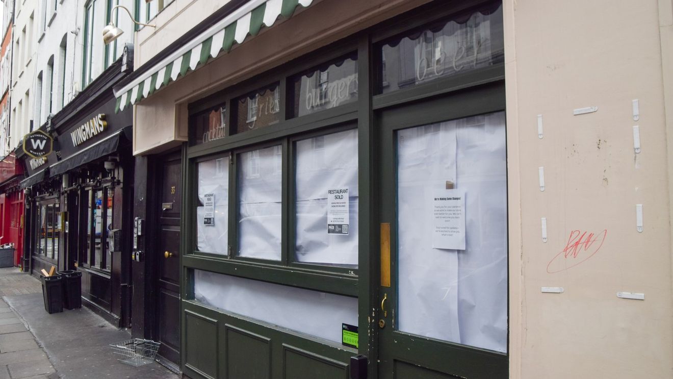 Lewis Hamilton și Leonardo Di Caprio au pierdut 20 de milioane de dolari. Afacerea lor a dat faliment și a intrat în lichidare recent