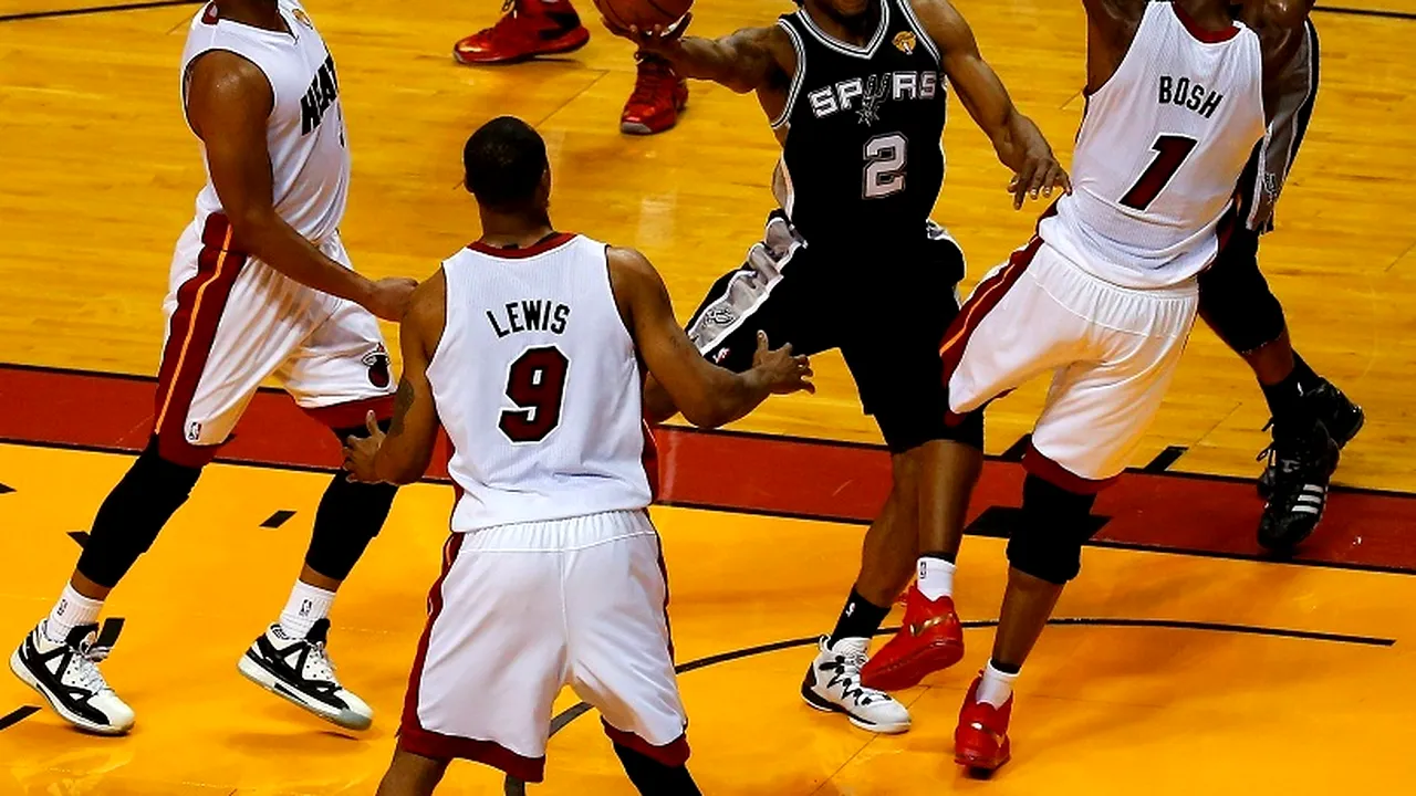 VIDEO | Kawhi spre titlu. Spurs a preluat conducerea în finala NBA, după ce a stabilit un record istoric