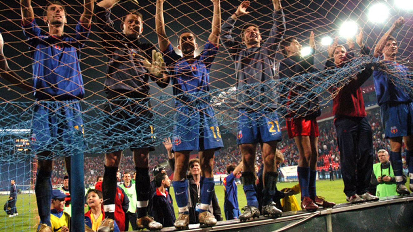 DISTRUȘI de alcool?** Ar fi jucat și acum la Steaua dacă nu IUBEAU viața de noapte! Jucătorii "executați" de Becali