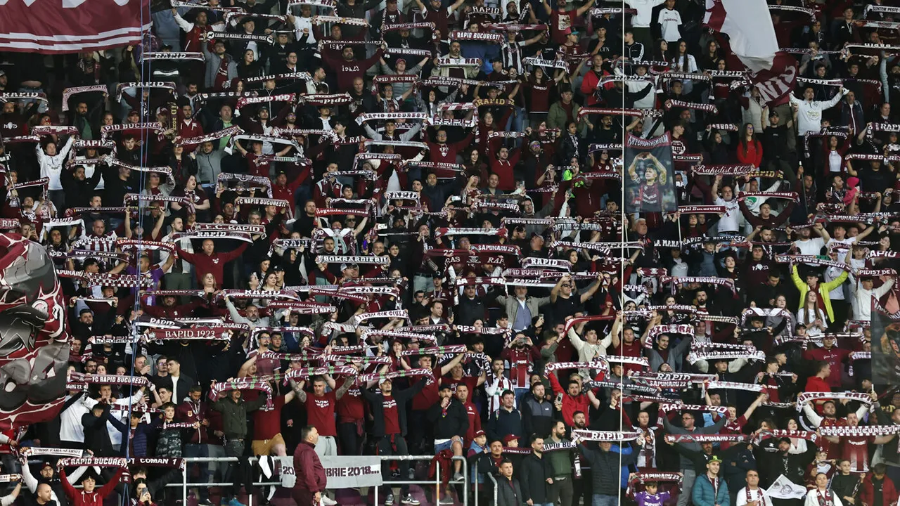 Rapid Bucureşti a scos la vânzare abonamentele pentru noul sezon. Cel mai ieftin costă 410 lei, iar cel mai scump ajunge la 6.000 de lei