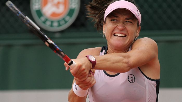 Alexandra Dulgheru a ajuns să joace, în premieră, un meci la Roland Garros de ziua ei. "Mi-aș fi dorit să câștig! Cu toate armele pe care le aveam sau nu le aveam astăzi" | Corespondență din Paris