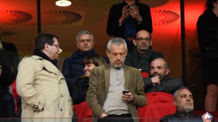 Ofertă-surpriză pentru Mourinho, "Specialul" nu spune 'nu'. Ce club îl vrea pe managerul dat afară de United