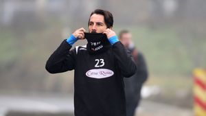 INTERVIU Gabi Cânu | "Mi-ar fi plăcut să-l am antrenor pe Jurgen Klopp". Cum arată Top 3 analiști sportivi din Premier League în viziunea fostului fundaș și cu ce "stâncă" din Anglia se aseamănă