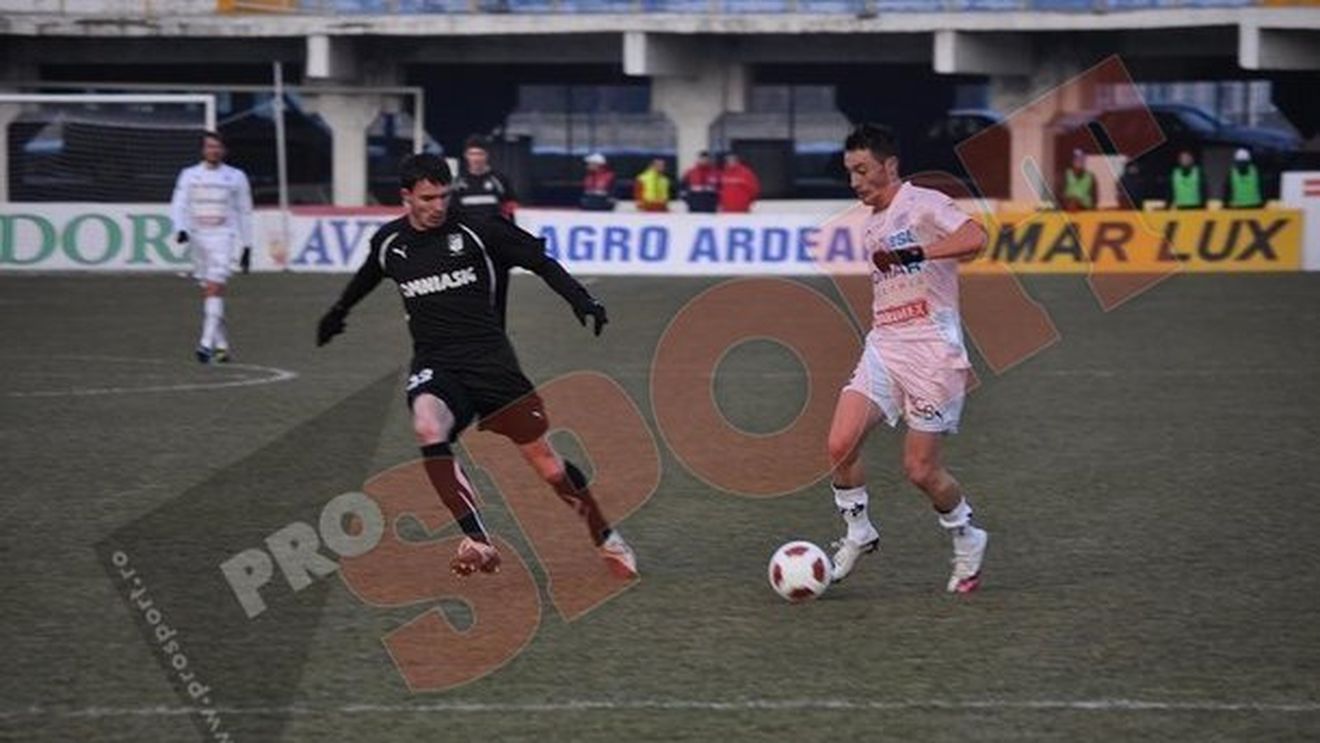 Tene:** "Rămânem aceeași echipă frumoasă, spectaculoasă, dar care pierde"