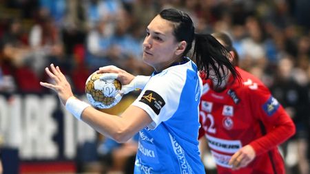 Cristina Neagu, în lacrimi după ultimul meci european jucat în România