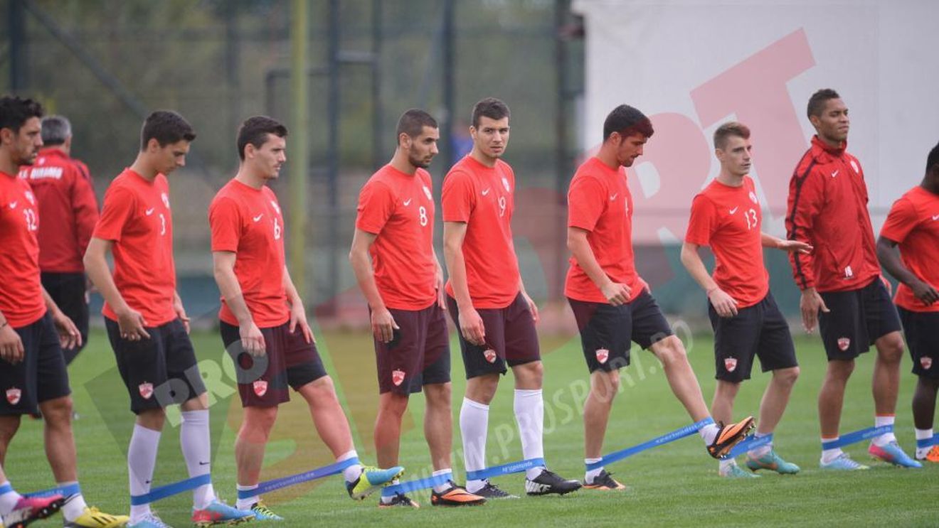 FOTO Țucudean, la primul antrenament sub comanda lui Mulțescu! Cât a costat-o pe Dinamo revenirea atacantului
