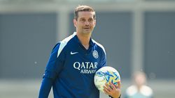 Cristi Chivu se mândrește cu studiile sale. Ce facultate a făcut: „E bucuros că e profesor!”