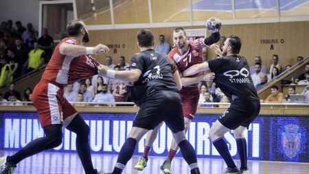 DEZVĂ‚LUIRI | CSM București a solicitat oficial rejucarea finalei cu Dinamo pentru "viciere de rezultat"! Observatorul partidei a confirmat teoria echipei Dinamo. Ședință de urgență, joi, la Federația Română de Handbal
