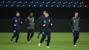 L-a impresionat pe Ilie Stan și i-a făcut loc în primul 11:** "E un băiat de calitate, un om sensibil!"