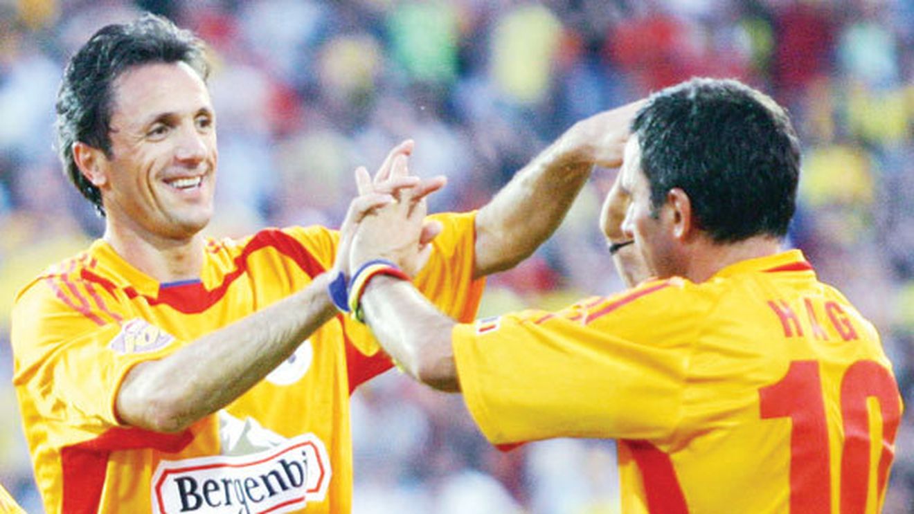 Hagi și Popescu, pe teren la Viena